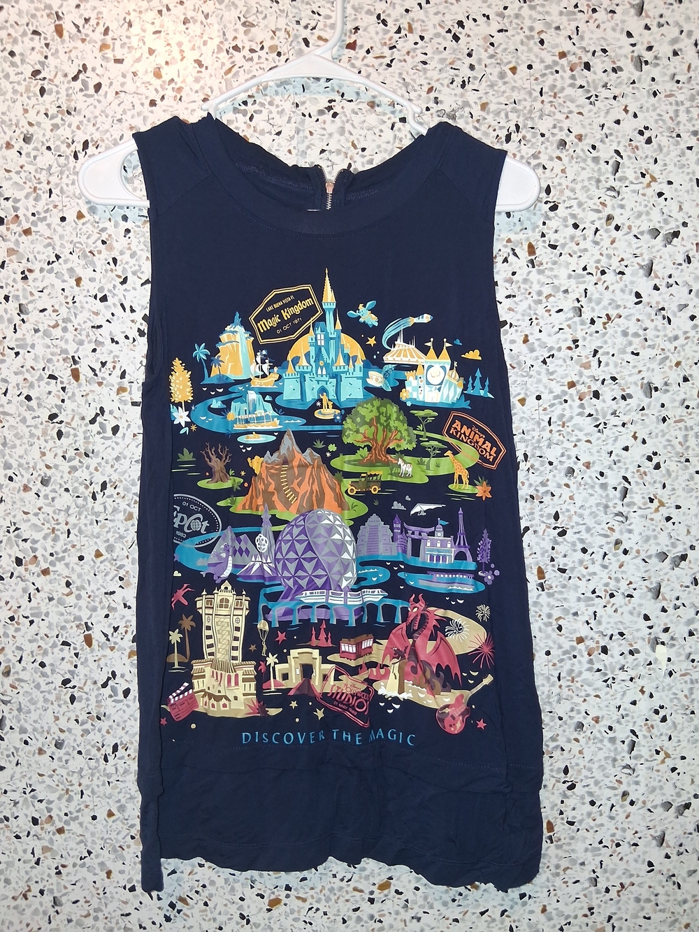Disney Parks Tank Top Size Medium Blue Layered Hem Zip Back Magic Kingdom